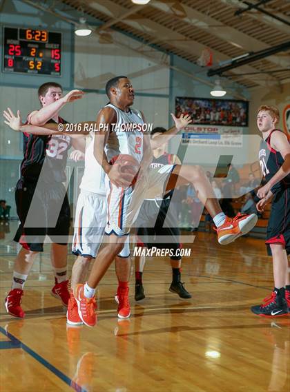 Thumbnail 2 in McKinleyville vs Cosumnes Oaks (Run with the Pack) photogallery.