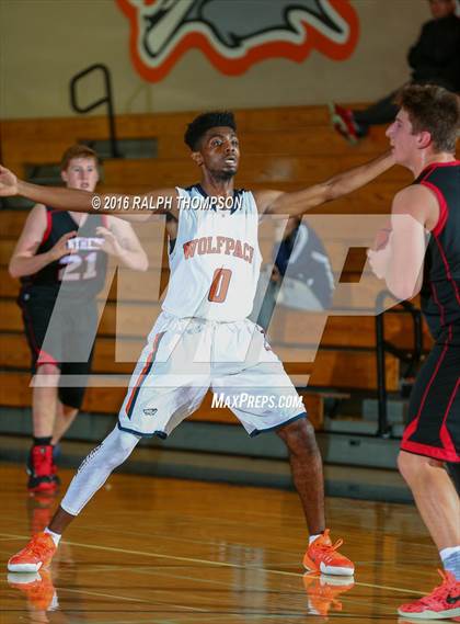 Thumbnail 2 in McKinleyville vs Cosumnes Oaks (Run with the Pack) photogallery.