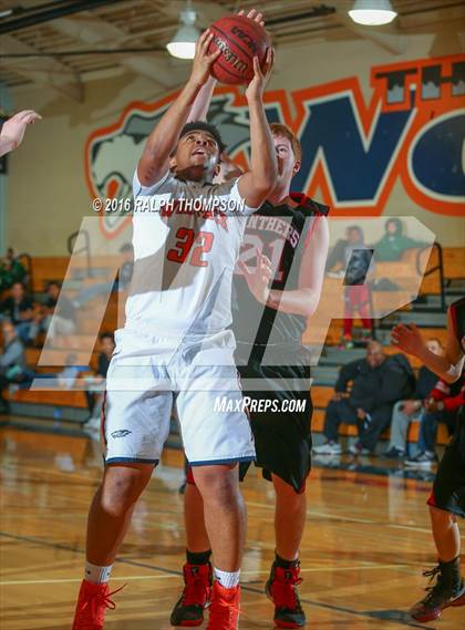 Thumbnail 2 in McKinleyville vs Cosumnes Oaks (Run with the Pack) photogallery.