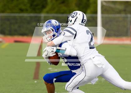Thumbnail 1 in Wilton @ Darien photogallery.