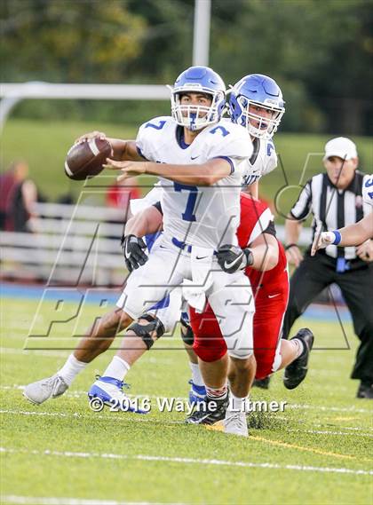 Thumbnail 3 in Covington Catholic vs Oak Hills (Crosstown Showdown) photogallery.