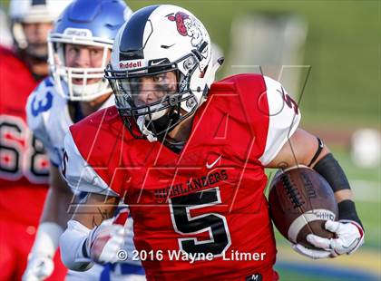 Thumbnail 2 in Covington Catholic vs Oak Hills (Crosstown Showdown) photogallery.