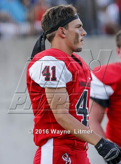 Thumbnail 2 in Covington Catholic vs Oak Hills (Crosstown Showdown) photogallery.
