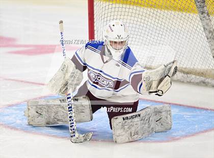 Thumbnail 2 in BBD [Brookfield/Bethel/Danbury] vs. Conard (CIAC DIII Final) photogallery.