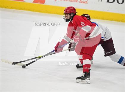 Thumbnail 2 in BBD [Brookfield/Bethel/Danbury] vs. Conard (CIAC DIII Final) photogallery.