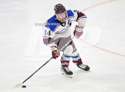 Thumbnail 2 in BBD [Brookfield/Bethel/Danbury] vs. Conard (CIAC DIII Final) photogallery.