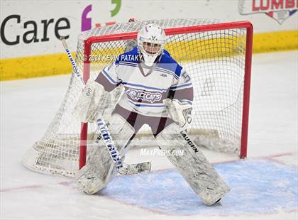 Thumbnail 1 in BBD [Brookfield/Bethel/Danbury] vs. Conard (CIAC DIII Final) photogallery.