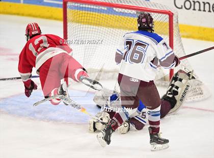 Thumbnail 3 in BBD [Brookfield/Bethel/Danbury] vs. Conard (CIAC DIII Final) photogallery.