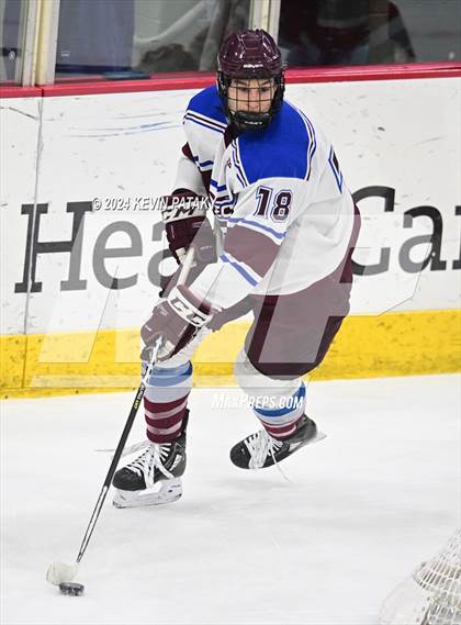 Thumbnail 2 in BBD [Brookfield/Bethel/Danbury] vs. Conard (CIAC DIII Final) photogallery.