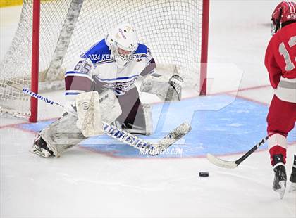 Thumbnail 2 in BBD [Brookfield/Bethel/Danbury] vs. Conard (CIAC DIII Final) photogallery.
