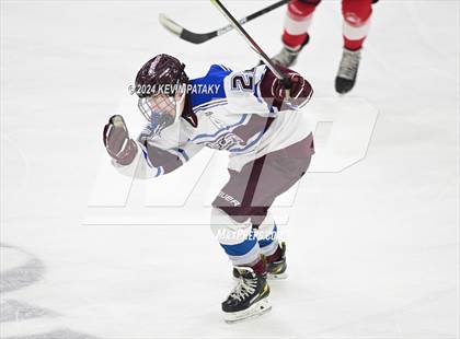 Thumbnail 2 in BBD [Brookfield/Bethel/Danbury] vs. Conard (CIAC DIII Final) photogallery.