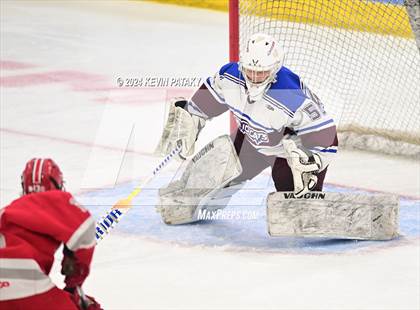 Thumbnail 1 in BBD [Brookfield/Bethel/Danbury] vs. Conard (CIAC DIII Final) photogallery.