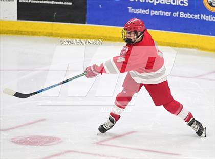 Thumbnail 2 in BBD [Brookfield/Bethel/Danbury] vs. Conard (CIAC DIII Final) photogallery.