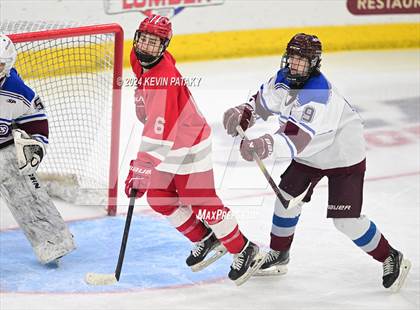 Thumbnail 2 in BBD [Brookfield/Bethel/Danbury] vs. Conard (CIAC DIII Final) photogallery.