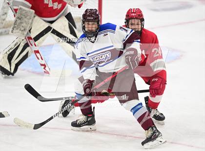 Thumbnail 1 in BBD [Brookfield/Bethel/Danbury] vs. Conard (CIAC DIII Final) photogallery.