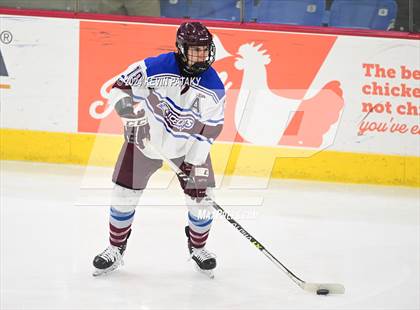 Thumbnail 2 in BBD [Brookfield/Bethel/Danbury] vs. Conard (CIAC DIII Final) photogallery.