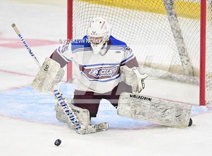 Thumbnail 1 in BBD [Brookfield/Bethel/Danbury] vs. Conard (CIAC DIII Final) photogallery.