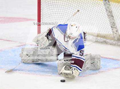 Thumbnail 1 in BBD [Brookfield/Bethel/Danbury] vs. Conard (CIAC DIII Final) photogallery.
