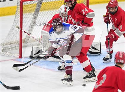 Thumbnail 3 in BBD [Brookfield/Bethel/Danbury] vs. Conard (CIAC DIII Final) photogallery.