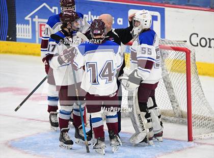 Thumbnail 2 in BBD [Brookfield/Bethel/Danbury] vs. Conard (CIAC DIII Final) photogallery.