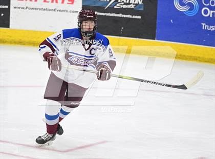 Thumbnail 1 in BBD [Brookfield/Bethel/Danbury] vs. Conard (CIAC DIII Final) photogallery.