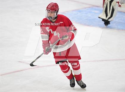 Thumbnail 2 in BBD [Brookfield/Bethel/Danbury] vs. Conard (CIAC DIII Final) photogallery.