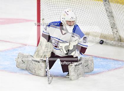 Thumbnail 1 in BBD [Brookfield/Bethel/Danbury] vs. Conard (CIAC DIII Final) photogallery.