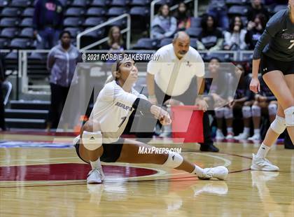 Thumbnail 1 in Keller vs. Ridge Point (UIL Volleyball 6A Semifinals) photogallery.