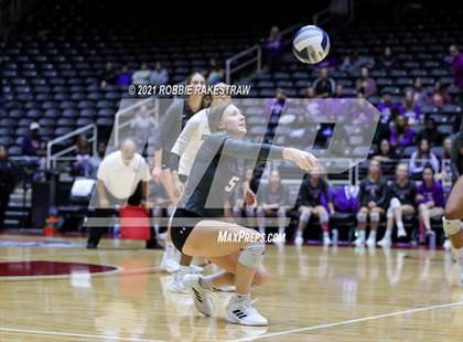 Thumbnail 1 in Keller vs. Ridge Point (UIL Volleyball 6A Semifinals) photogallery.