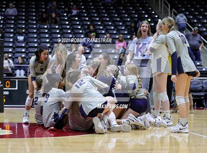 Thumbnail 3 in Keller vs. Ridge Point (UIL Volleyball 6A Semifinals) photogallery.