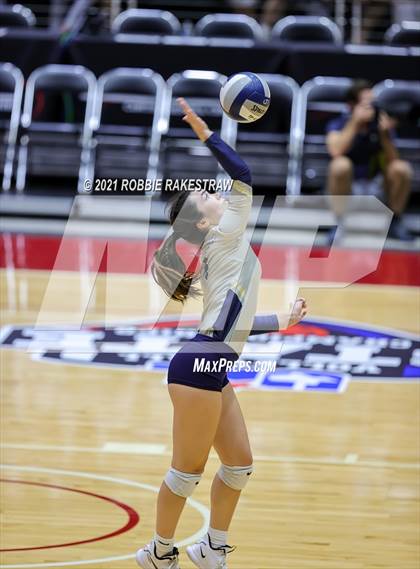 Thumbnail 2 in Keller vs. Ridge Point (UIL Volleyball 6A Semifinals) photogallery.