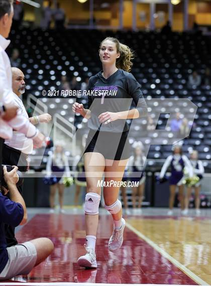 Thumbnail 1 in Keller vs. Ridge Point (UIL Volleyball 6A Semifinals) photogallery.