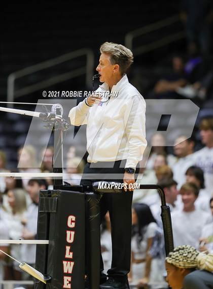 Thumbnail 3 in Keller vs. Ridge Point (UIL Volleyball 6A Semifinals) photogallery.