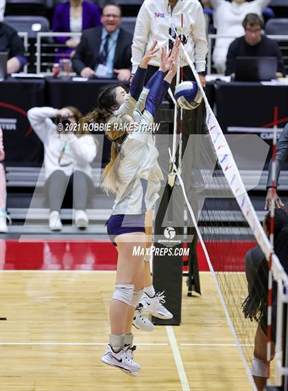 Thumbnail 1 in Keller vs. Ridge Point (UIL Volleyball 6A Semifinals) photogallery.