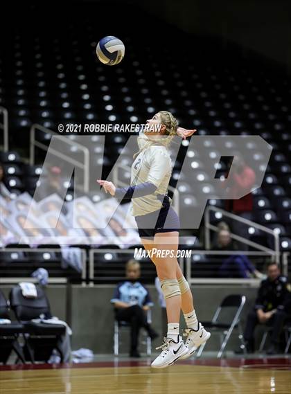 Thumbnail 2 in Keller vs. Ridge Point (UIL Volleyball 6A Semifinals) photogallery.