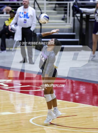Thumbnail 2 in Keller vs. Ridge Point (UIL Volleyball 6A Semifinals) photogallery.