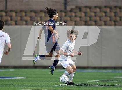 Thumbnail 2 in Seven Lakes vs. Plano (UIL 6A Boys Soccer State Semifinal) photogallery.