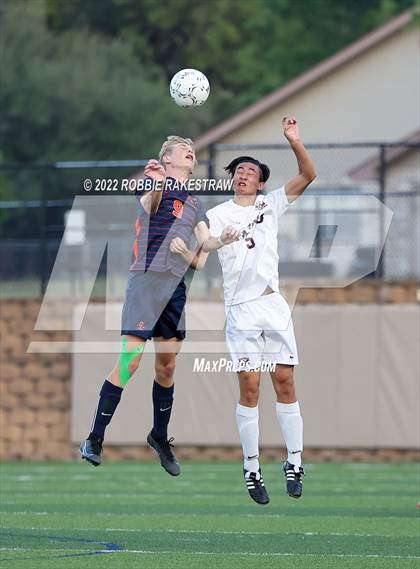 Thumbnail 1 in Seven Lakes vs. Plano (UIL 6A Boys Soccer State Semifinal) photogallery.