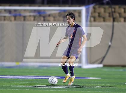 Thumbnail 3 in Seven Lakes vs. Plano (UIL 6A Boys Soccer State Semifinal) photogallery.