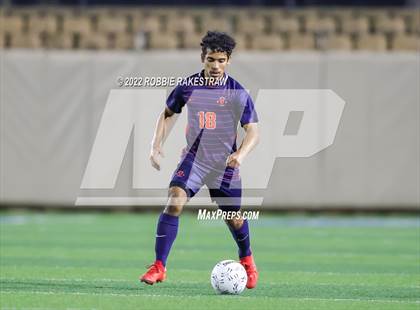 Thumbnail 3 in Seven Lakes vs. Plano (UIL 6A Boys Soccer State Semifinal) photogallery.