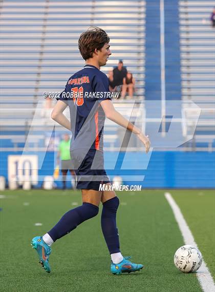 Thumbnail 3 in Seven Lakes vs. Plano (UIL 6A Boys Soccer State Semifinal) photogallery.