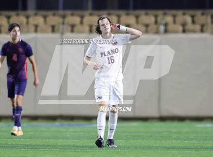 Thumbnail 1 in Seven Lakes vs. Plano (UIL 6A Boys Soccer State Semifinal) photogallery.