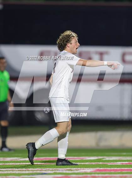 Thumbnail 3 in Seven Lakes vs. Plano (UIL 6A Boys Soccer State Semifinal) photogallery.
