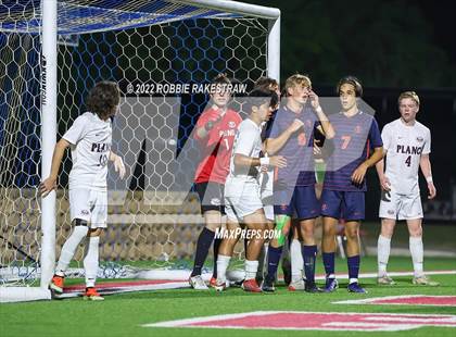 Thumbnail 2 in Seven Lakes vs. Plano (UIL 6A Boys Soccer State Semifinal) photogallery.