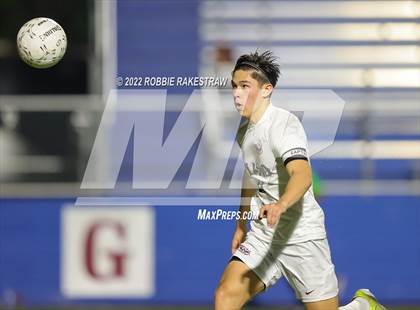 Thumbnail 1 in Seven Lakes vs. Plano (UIL 6A Boys Soccer State Semifinal) photogallery.