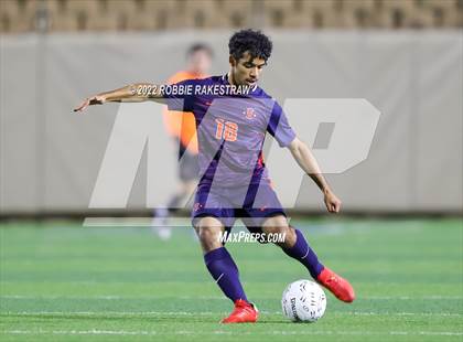 Thumbnail 1 in Seven Lakes vs. Plano (UIL 6A Boys Soccer State Semifinal) photogallery.