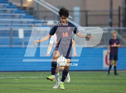 Thumbnail 1 in Seven Lakes vs. Plano (UIL 6A Boys Soccer State Semifinal) photogallery.