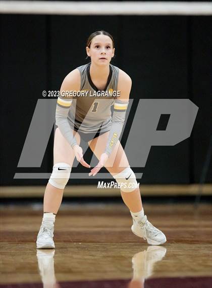 Thumbnail 1 in Fossil Ridge vs Keller Central photogallery.