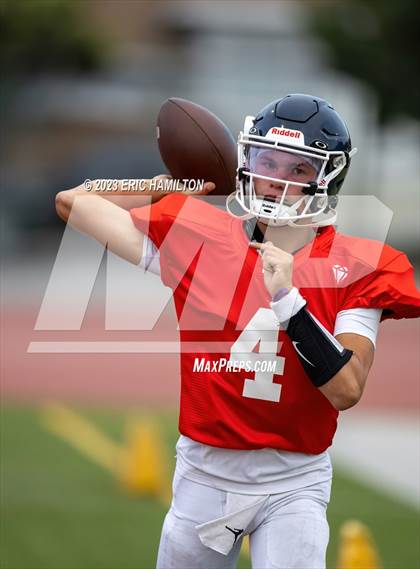 Thumbnail 2 in Loyola@Mira Costa (Scrimmage) photogallery.