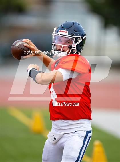 Thumbnail 3 in Loyola@Mira Costa (Scrimmage) photogallery.